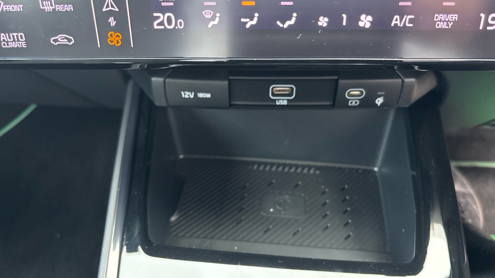 Kia Niro 1.6 GDi Hybrid 3 5dr DCT Hybrid Estate - Image 26