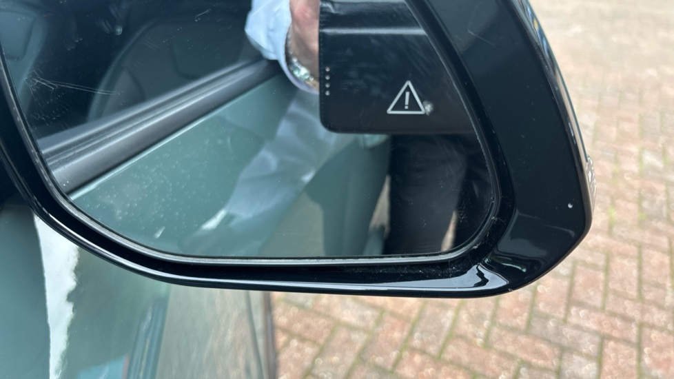 Kia Niro 1.6 GDi Hybrid 3 5dr DCT Hybrid Estate - Image 36
