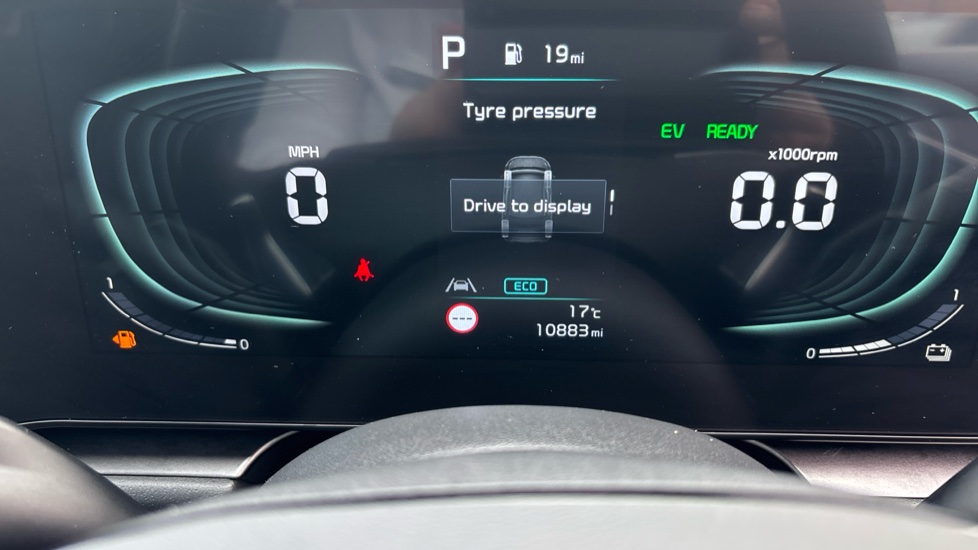 Kia Niro 1.6 GDi Hybrid 3 5dr DCT Hybrid Estate - Image 41