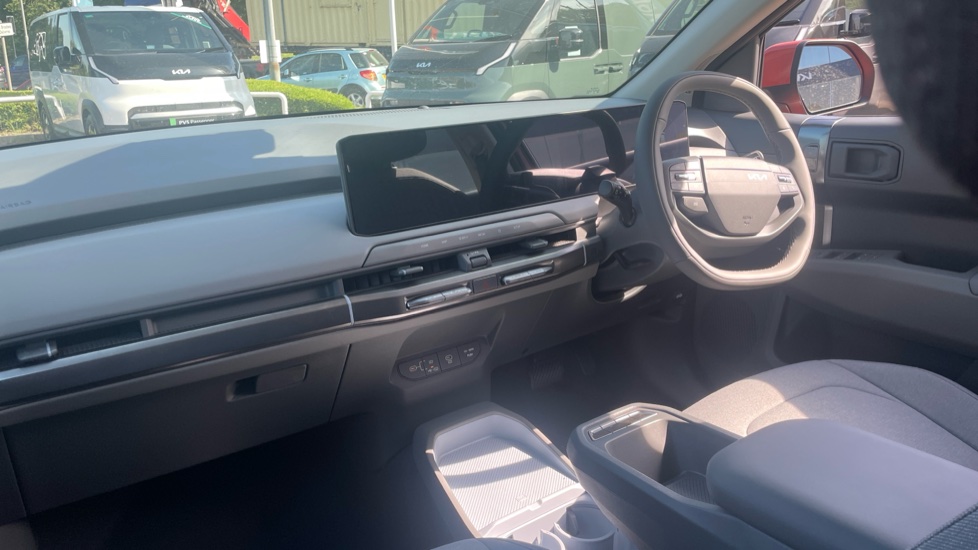 Kia EV3 150kW Air 81.4kWh 5dr Auto Electric Estate - Image 9