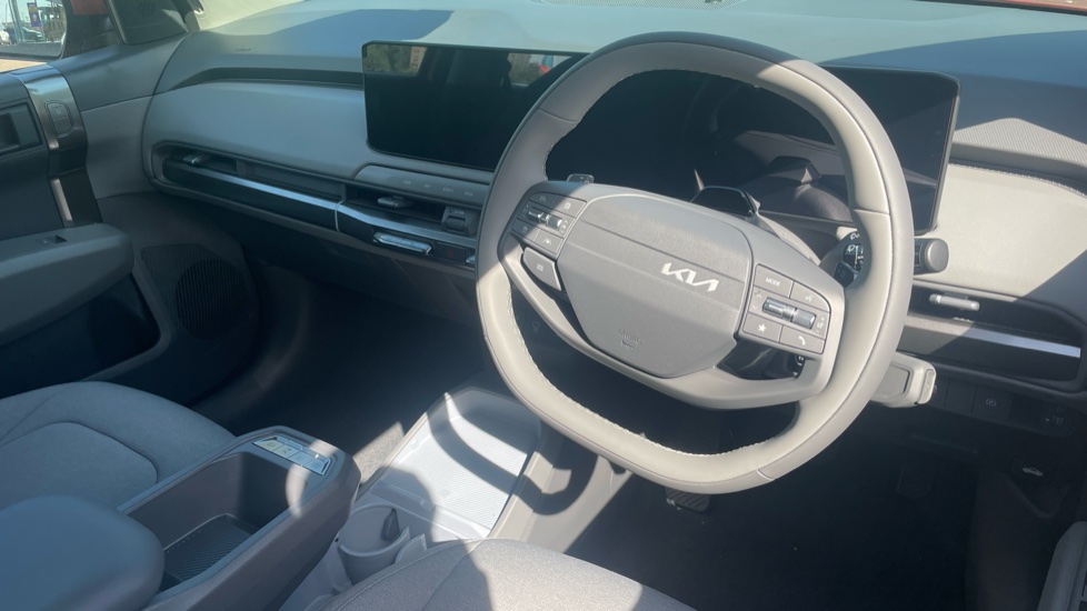 Kia EV3 150kW Air 81.4kWh 5dr Auto Electric Estate - Image 11