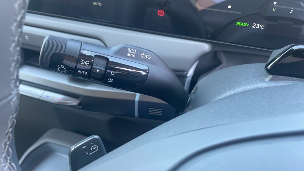 Kia EV3 150kW Air 81.4kWh 5dr Auto Electric Estate - Image 35
