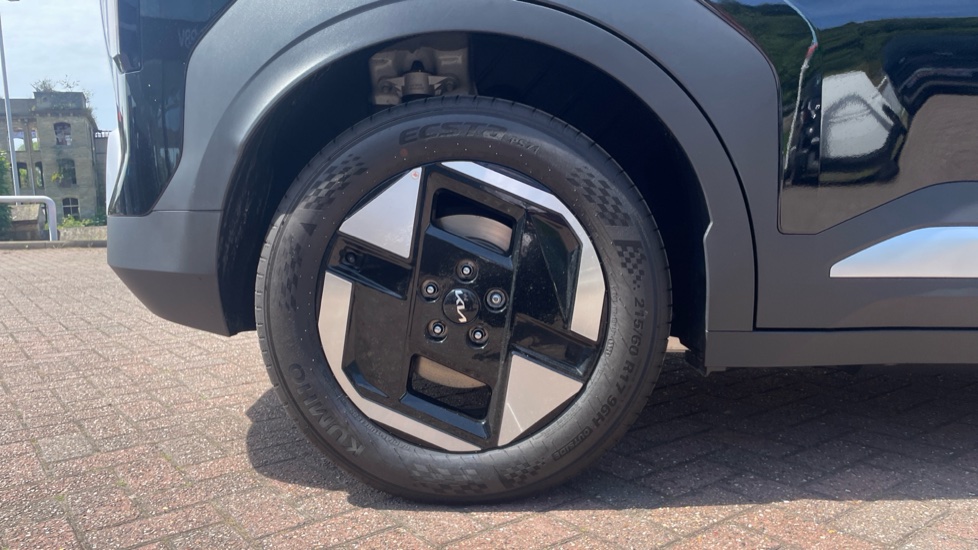 Kia EV3 150kW Air 81.4kWh 5dr Auto Electric Estate - Image 7