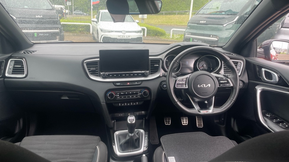 Kia Ceed 1.5T GDi ISG GT-Line 5dr Petrol Hatchback - Image 10