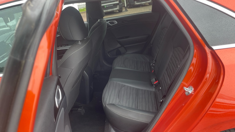 Kia Ceed 1.5T GDi ISG GT-Line 5dr Petrol Hatchback - Image 16