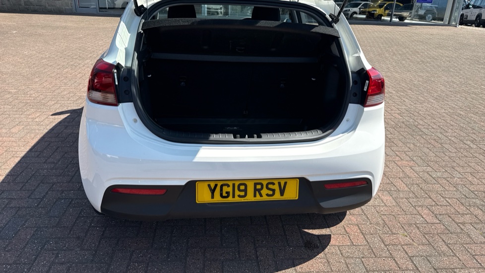 Kia Rio 1.25 1 5dr Petrol Hatchback - Image 4