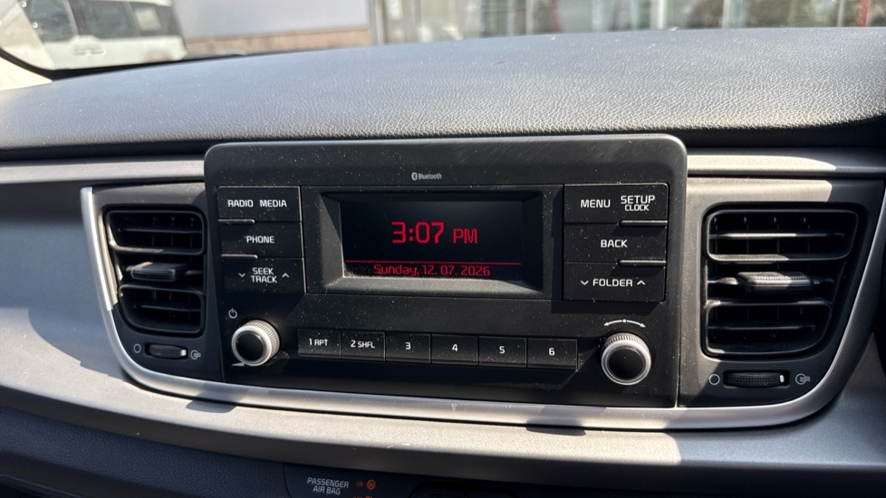Kia Rio 1.25 1 5dr Petrol Hatchback - Image 12