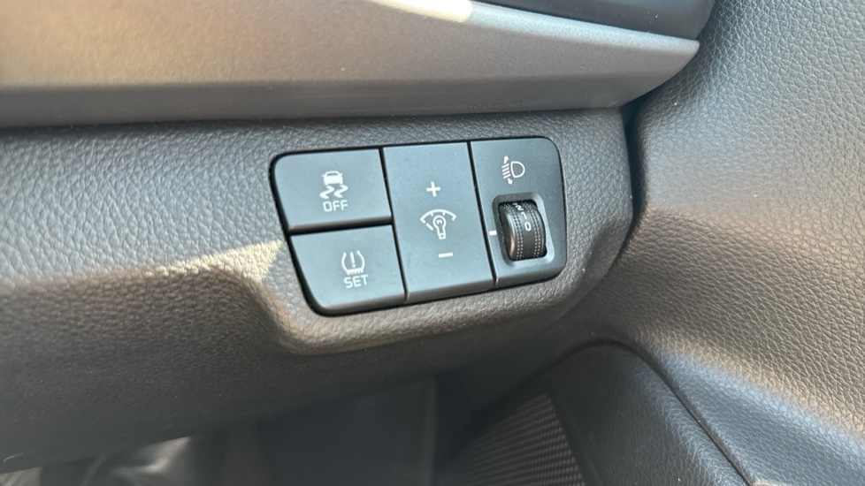 Kia Rio 1.25 1 5dr Petrol Hatchback - Image 26