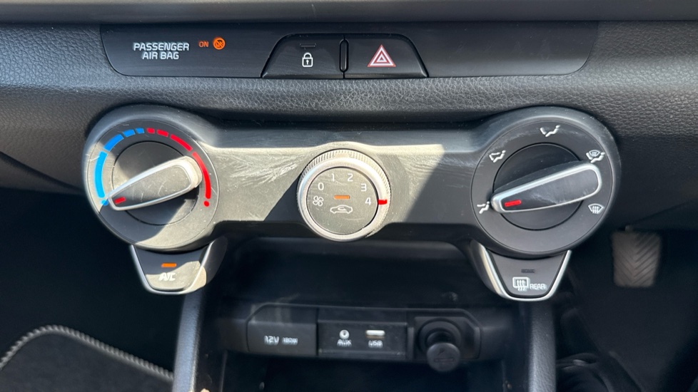 Kia Rio 1.25 1 5dr Petrol Hatchback - Image 30