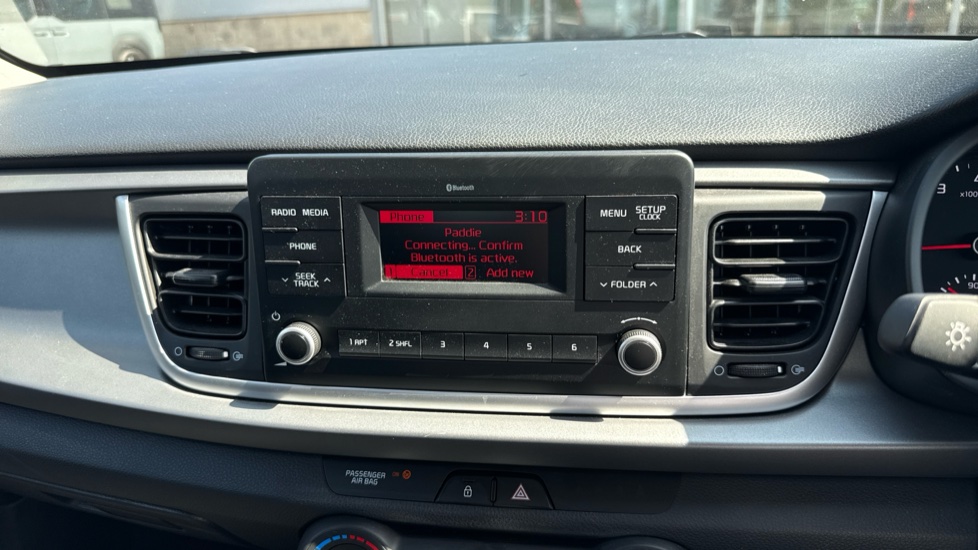 Kia Rio 1.25 1 5dr Petrol Hatchback - Image 33