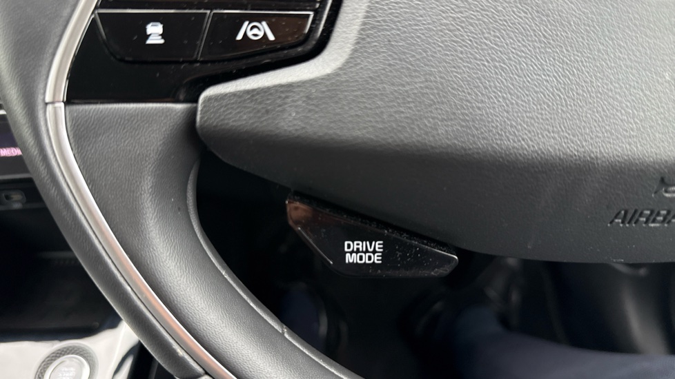 Kia Niro 1.6 GDi Hybrid 3 5dr DCT Hybrid Estate - Image 23