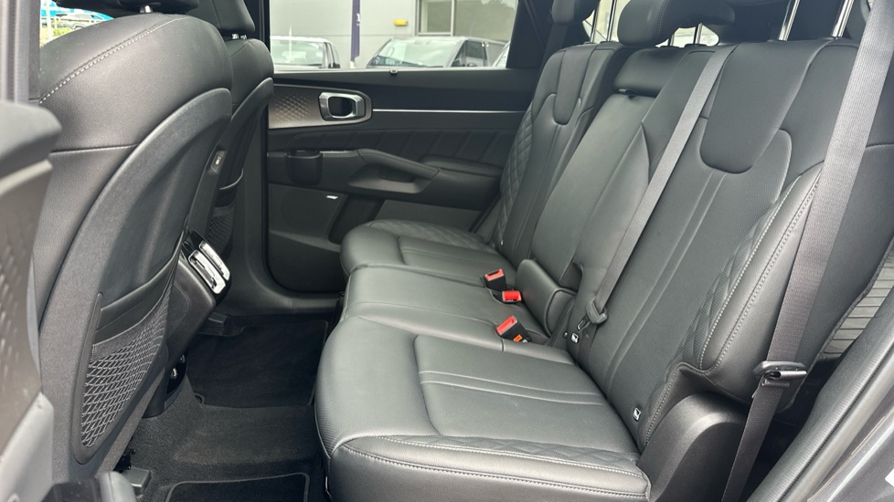 Kia Sorento 2.2 CRDi Edition 5dr DCT Diesel Station Wagon - Image 16