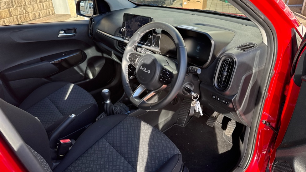 Kia Picanto 1.0 Pure 5dr Petrol Hatchback - Image 11