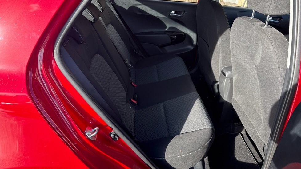 Kia Picanto 1.0 Pure 5dr Petrol Hatchback - Image 16