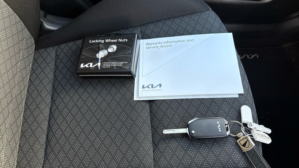 Kia Picanto 1.0 Pure 5dr Petrol Hatchback - Image 19