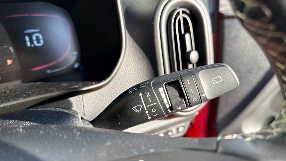 Kia Picanto 1.0 Pure 5dr Petrol Hatchback - Image 21