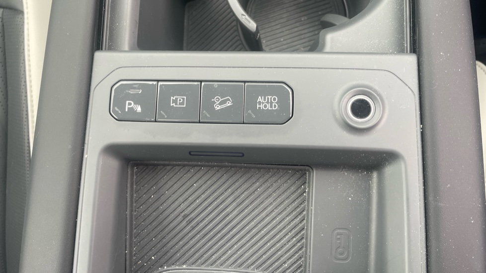 Kia EV9 282kW GT-Line S 99.8kWh AWD 5dr [7St] Auto Electric Estate - Image 32