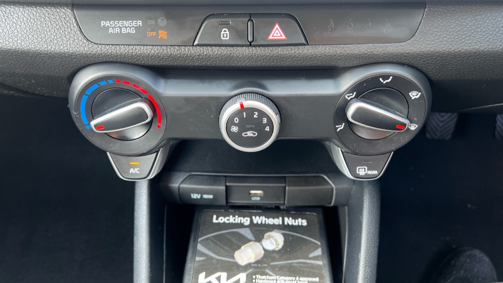 Kia Stonic 1.0T GDi 99 2 5dr Petrol Estate - Image 25