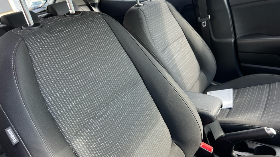 Kia Stonic 1.0T GDi 99 2 5dr Petrol Estate - Image 35