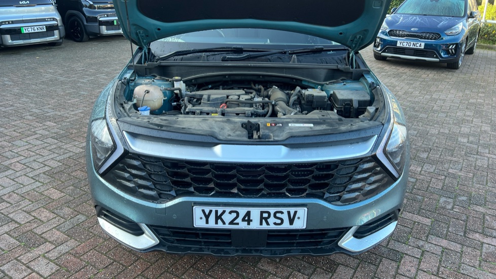 Kia Sportage 1.6T GDi ISG 2 5dr Petrol Estate - Image 8