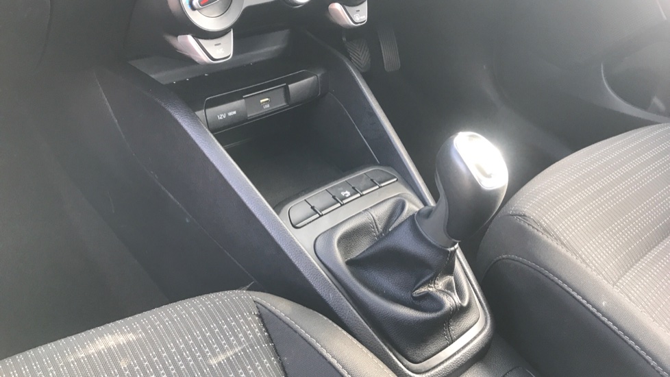 Kia Stonic 1.0T GDi 99 2 5dr Petrol Estate - Image 13