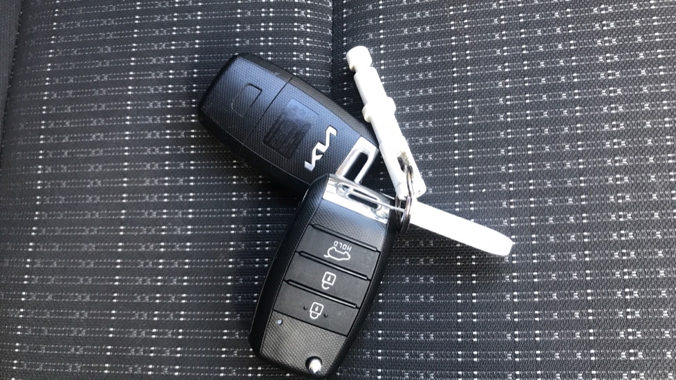 Kia Stonic 1.0T GDi 99 2 5dr Petrol Estate - Image 20