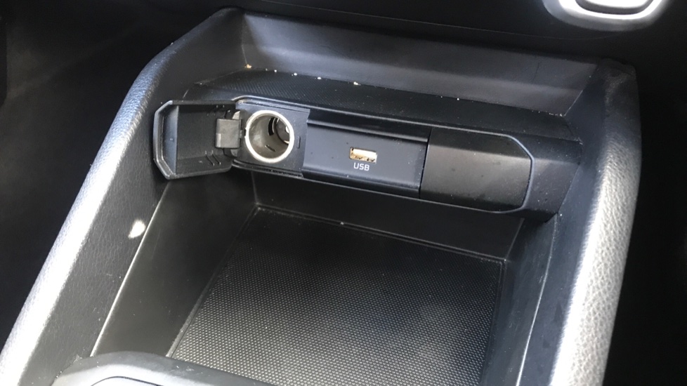 Kia Stonic 1.0T GDi 99 2 5dr Petrol Estate - Image 28