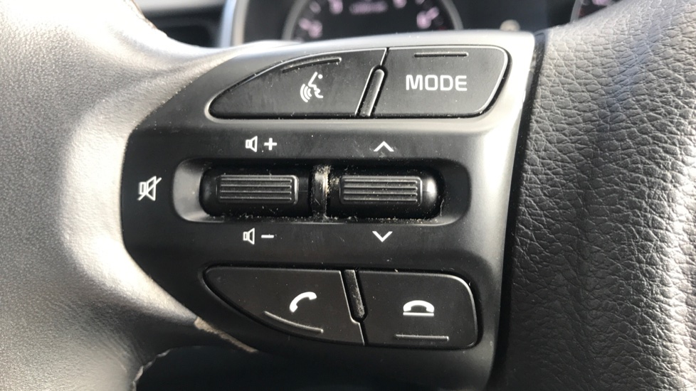 Kia Stonic 1.0T GDi 99 2 5dr Petrol Estate - Image 30