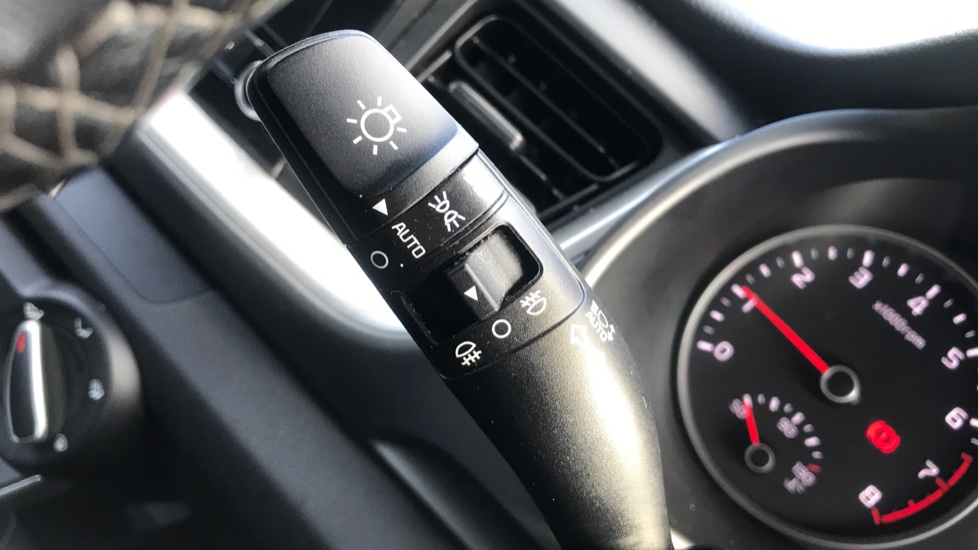 Kia Stonic 1.0T GDi 99 2 5dr Petrol Estate - Image 32