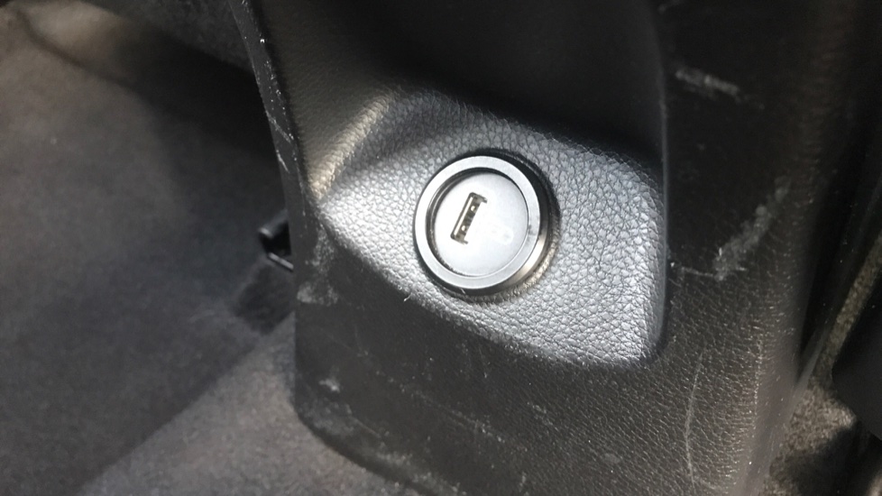 Kia Stonic 1.0T GDi 99 2 5dr Petrol Estate - Image 35