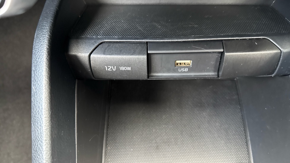 Kia Stonic 1.0T GDi 99 2 5dr Petrol Estate - Image 25