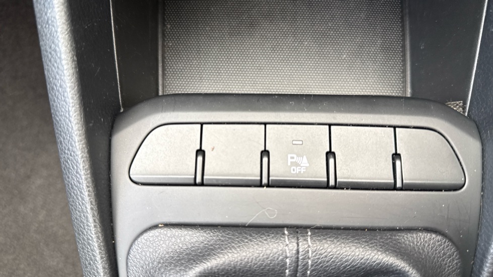 Kia Stonic 1.0T GDi 99 2 5dr Petrol Estate - Image 26