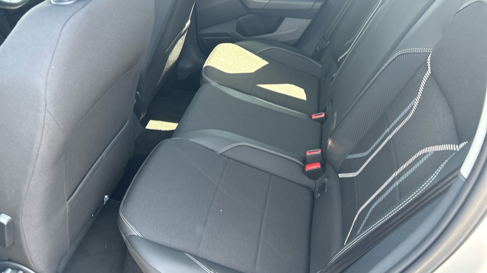 Volkswagen Taigo 1.0 TSI 110 Style 5dr Petrol Hatchback - Image 16