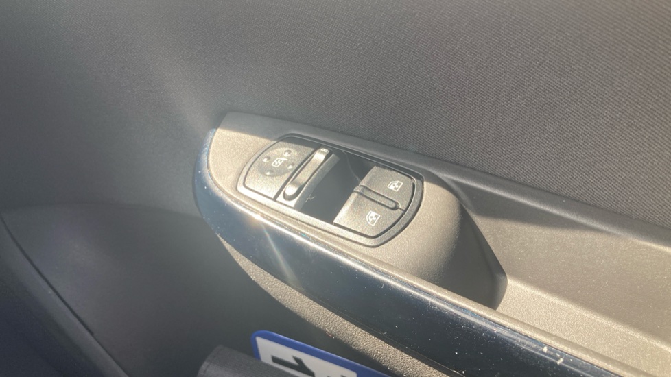 Vauxhall Corsa 1.4 [75] ecoFLEX Energy 3dr [AC] Petrol Hatchback - Image 26