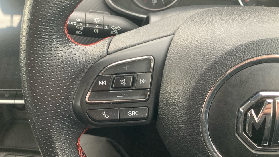 MG ZS 1.5 VTi-TECH Excite 5dr Petrol Hatchback - Image 21