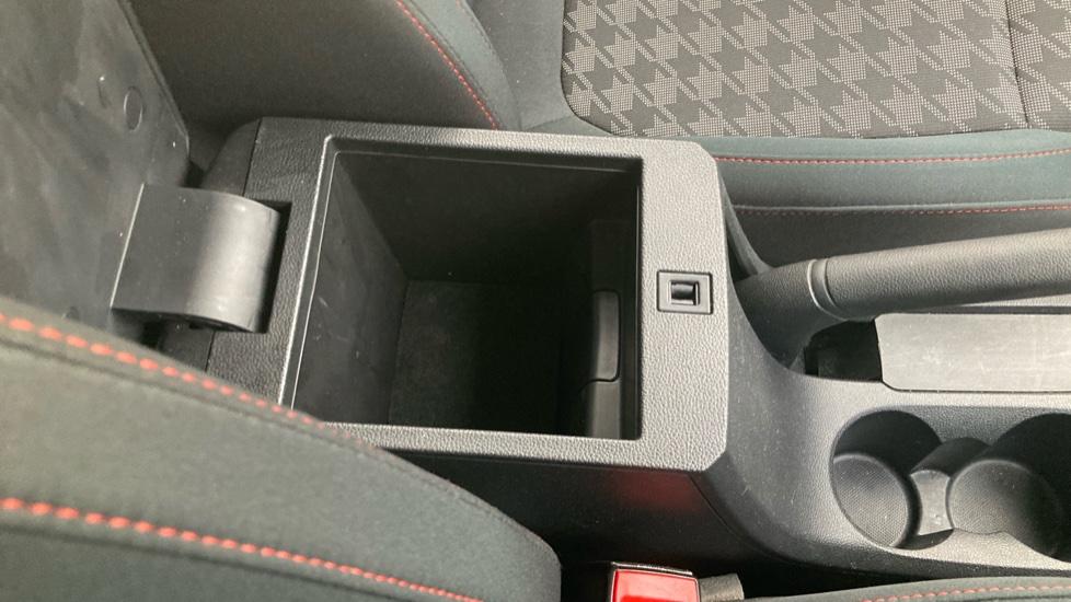MG ZS 1.5 VTi-TECH Excite 5dr Petrol Hatchback - Image 35
