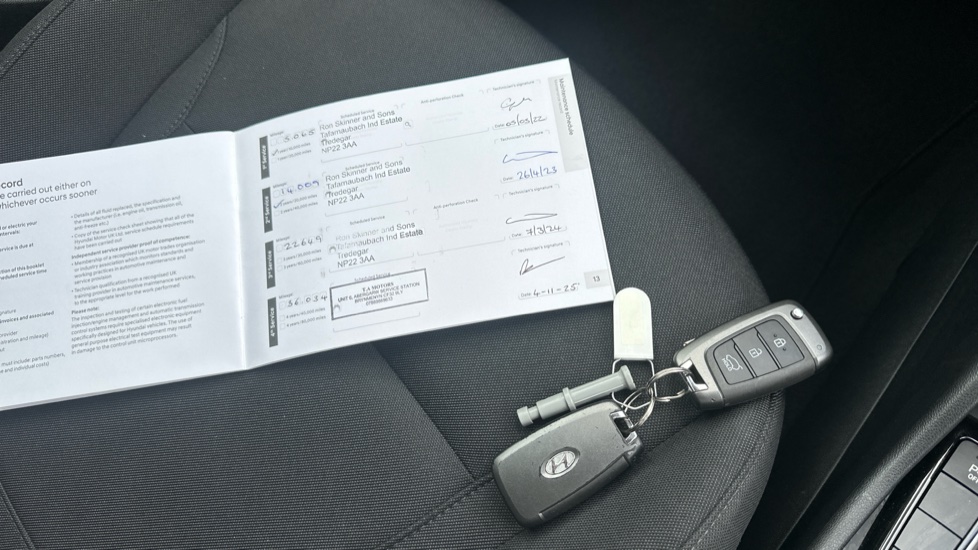 Hyundai TUCSON 1.6 TGDi SE Connect 5dr 2WD Petrol Estate - Image 19