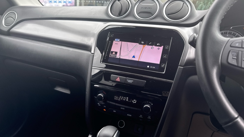 Suzuki Vitara 1.5 Hybrid SZ-T 5dr AGS Hybrid Estate - Image 14