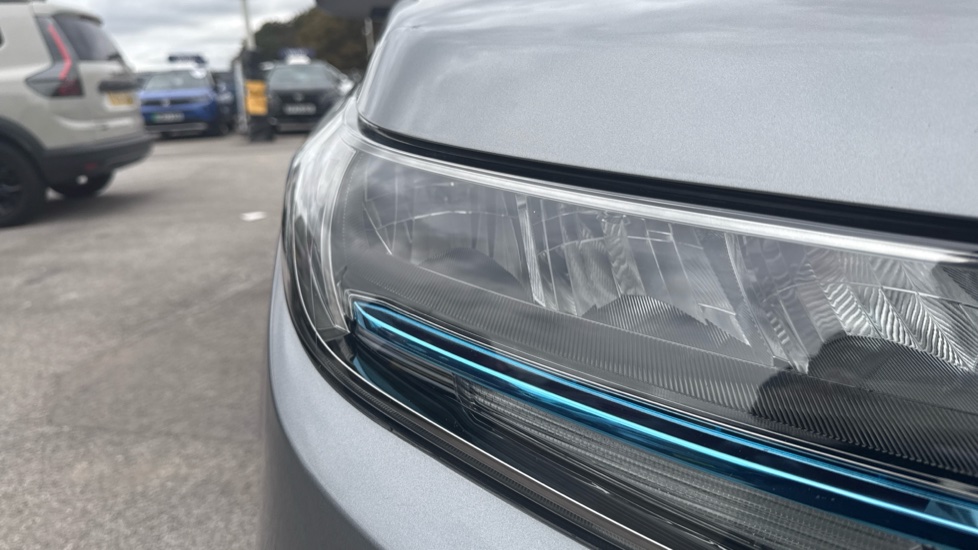 Suzuki Vitara 1.5 Hybrid SZ-T 5dr AGS Hybrid Estate - Image 27