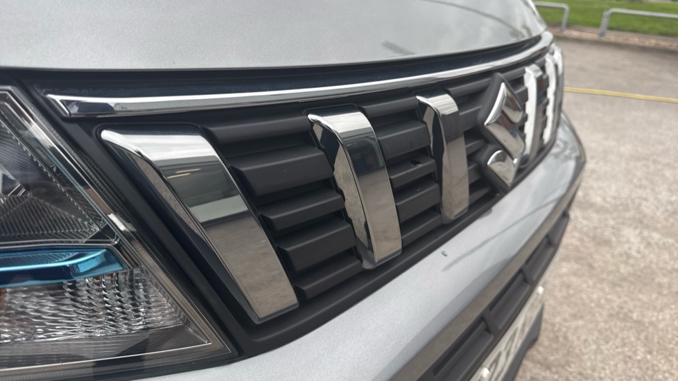 Suzuki Vitara 1.5 Hybrid SZ-T 5dr AGS Hybrid Estate - Image 28