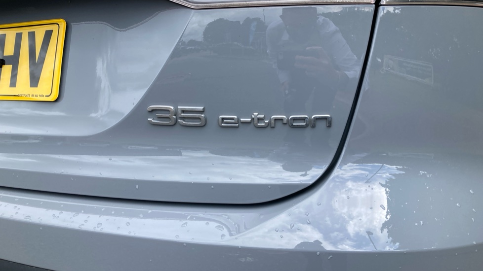 Audi Q4 e-tron 125kW 35 55.52kWh S Line 5dr Auto Electric Estate - Image 35