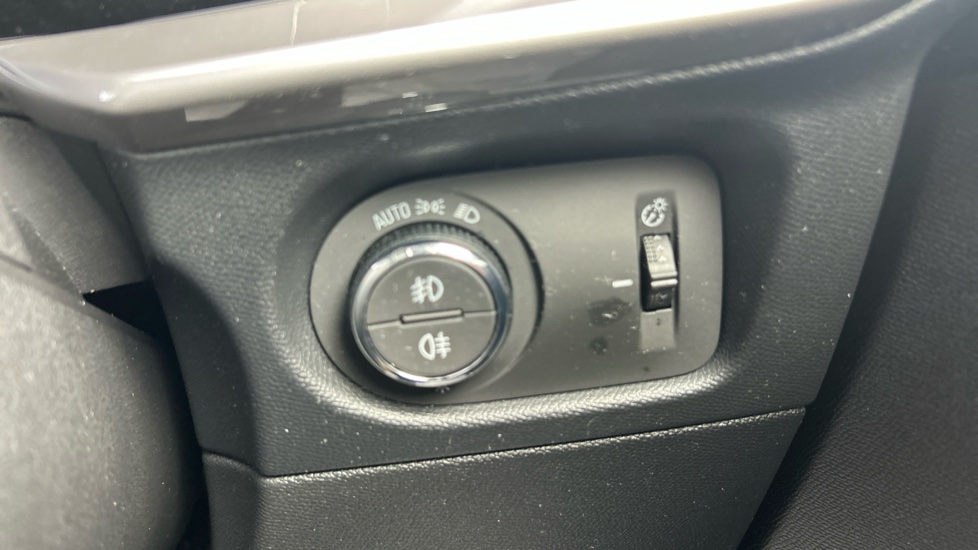 Vauxhall Mokka 1.2 Turbo 136 Ultimate 5dr Petrol Hatchback - Image 36