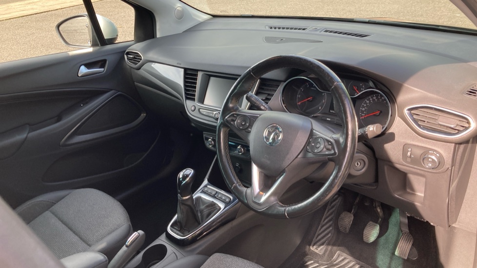 Vauxhall Crossland 1.2 Elite 5dr Petrol Hatchback - Image 11