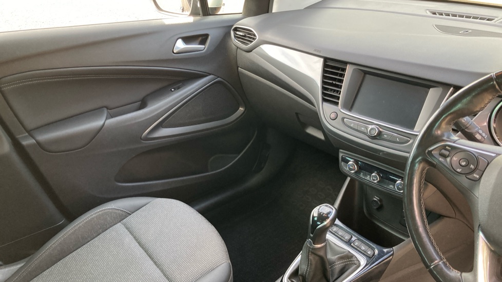 Vauxhall Crossland 1.2 Elite 5dr Petrol Hatchback - Image 14