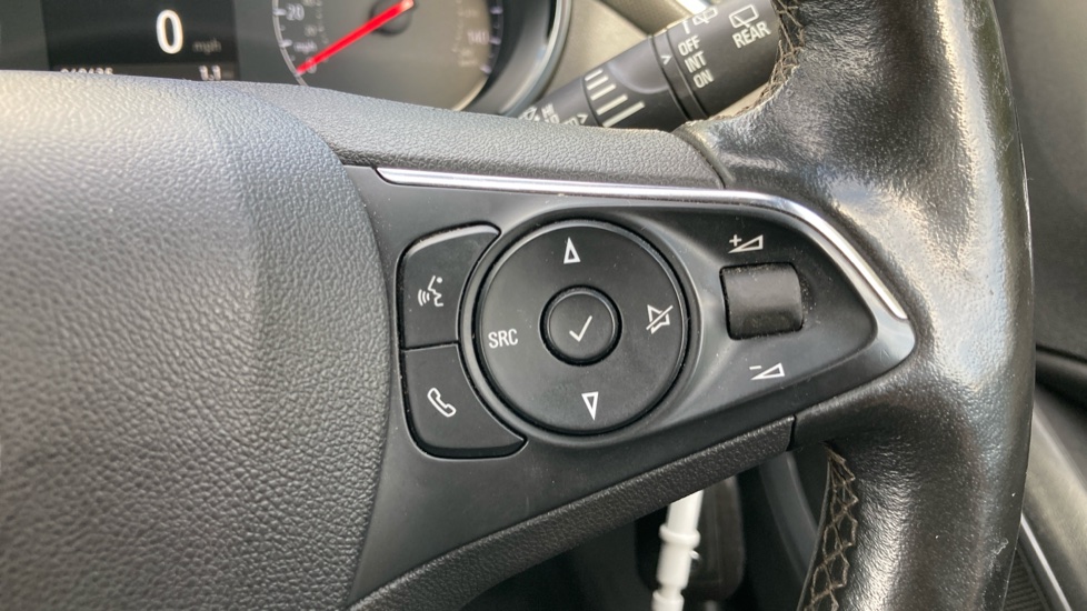 Vauxhall Crossland 1.2 Elite 5dr Petrol Hatchback - Image 23