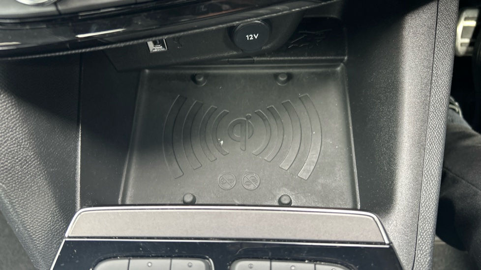 Vauxhall Mokka 100kW Ultimate 50kWh 5dr Auto Electric Hatchback - Image 24