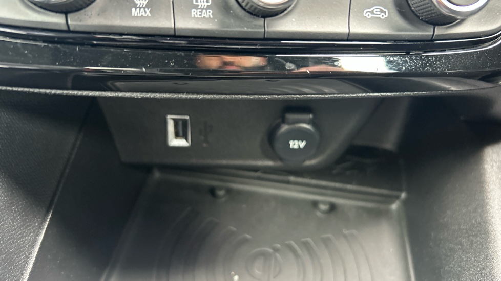 Vauxhall Mokka 100kW Ultimate 50kWh 5dr Auto Electric Hatchback - Image 25