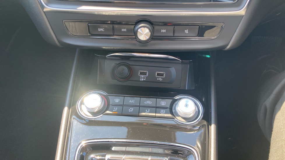 MG MG5 115kW Excite EV 61kWh 5dr Auto Electric Estate - Image 29