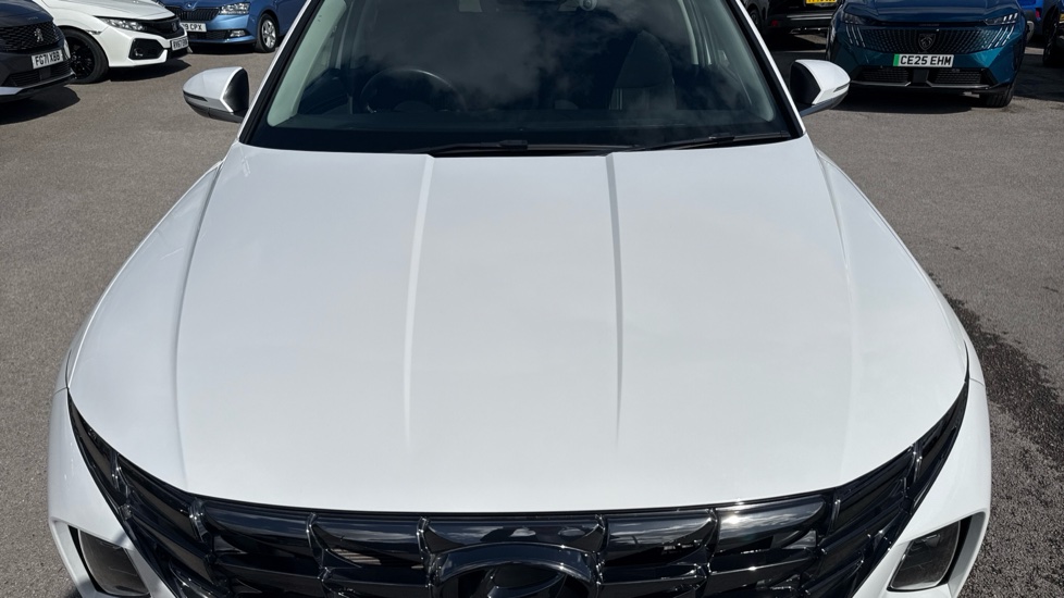 Hyundai TUCSON 1.6 TGDi Hybrid 230 Premium 5dr 2WD Auto Hybrid Estate - Image 8