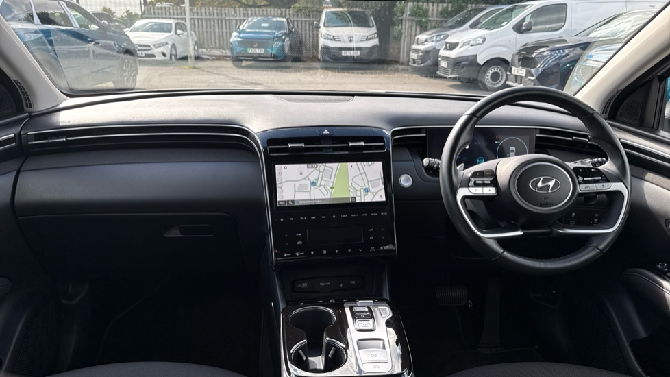 Hyundai TUCSON 1.6 TGDi Hybrid 230 Premium 5dr 2WD Auto Hybrid Estate - Image 10